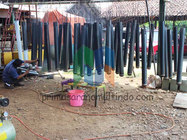 Pembuatan Delineator Besi